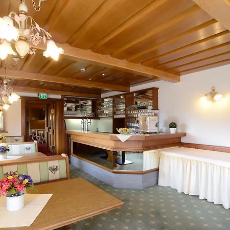 Casa de Férias Sonneck & Gruppenhaus 1450m Am Hochzeiger Im Pitztal *